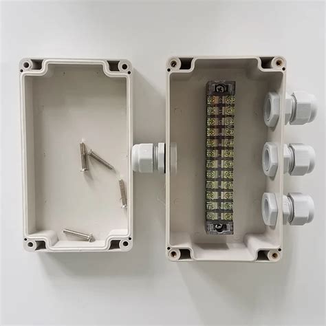 should i silicone the screws inside a outdoor junction box|secure junction box to brick wall.